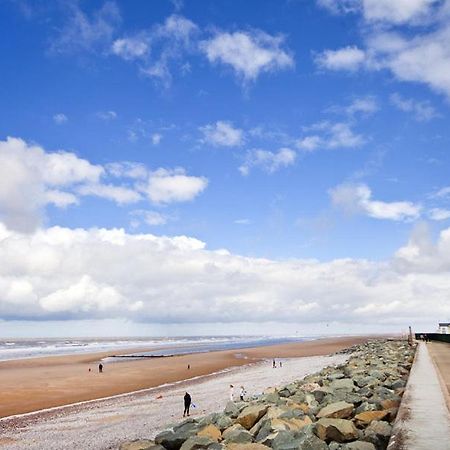 Golden Sands Holiday Park Kinmel Bay Екстериор снимка